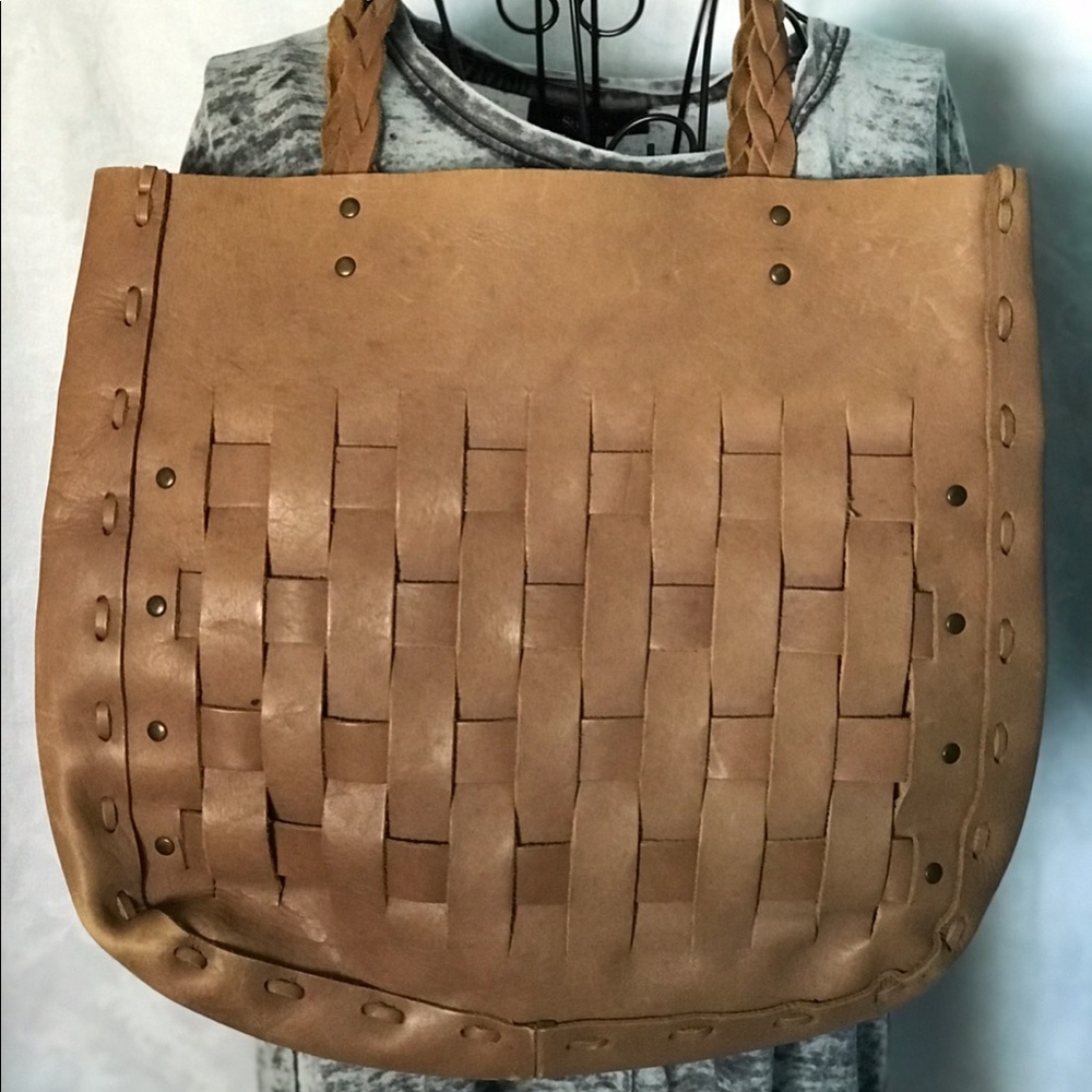 Gap vintage leather weave purse